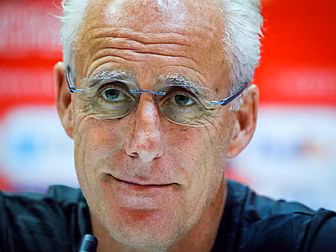 Cardiff City extend Mick McCar...