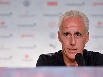 Mick McCarthy dismisses Aaron...