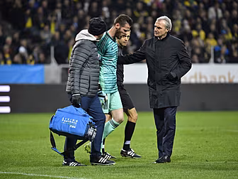 David de Gea an injury doubt f...