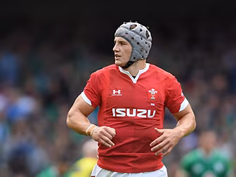 Wales confident Davies and Par...