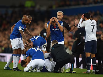 Gomes horror injury, Liverpool...