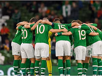 Mick McCarthy names Ireland te...