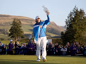 Catriona Matthew retained as E...