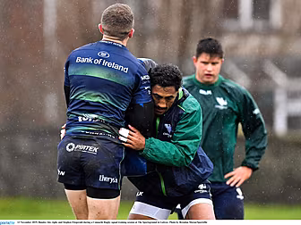 Bundee Aki to start for Connac...