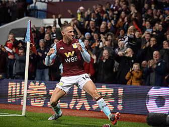Hourihane set to join Swansea...