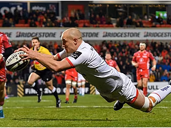Ulster hammer Scarlets while M...