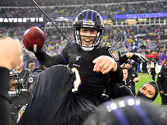 The Snap | Bears maul the Cowb...