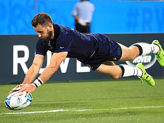 Scotland wing Tommy Seymour an...
