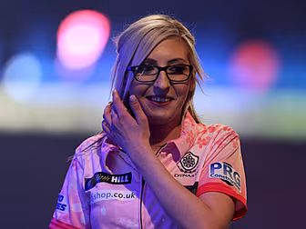 Fallon Sherrock makes PDC Worl...