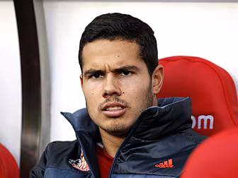 Jack Rodwell training with She...