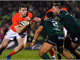 Munster grind out win over Con...