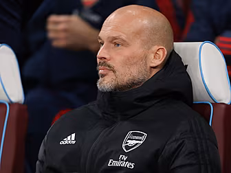 Freddie Ljungberg to remain pa...
