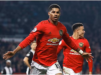 Manchester United ease past Ne...