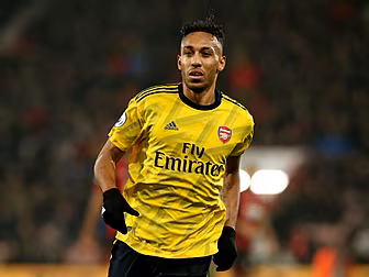 Speculation over Aubameyang fu...