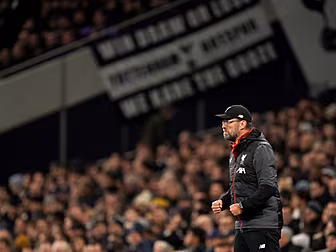 Klopp refusing to get carried...