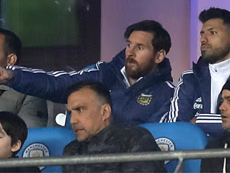 Aguero and Messi's special bon...