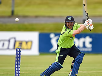 Ireland beat T20 world champio...