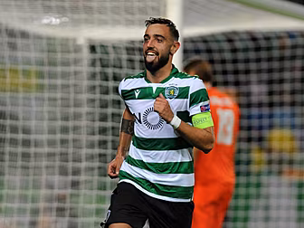 Bruno Fernandes' playing style...