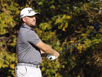 Graeme McDowell impressively w...