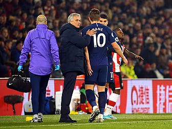 Mourinho reveals sooner-than-e...
