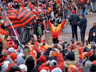 Super Bowl Review | Mahomes do...