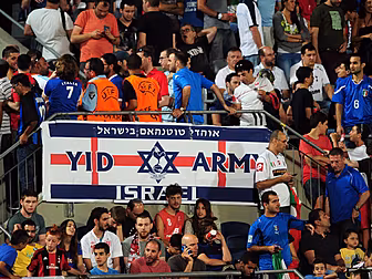 Spurs criticise Oxford English...
