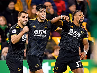 Wolves confirm Raul Jimenez ha...