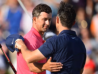 Rory McIlroy ties for fifth as...