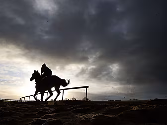First horseracing meeting canc...