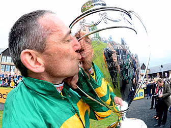 Davy Russell breaks down the C...