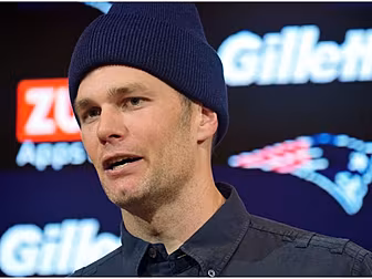 Tom Brady announces he is leav...