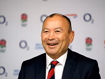 Eddie Jones signs contract ext...