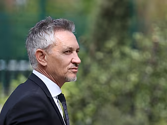 Gary Lineker hits back at crit...