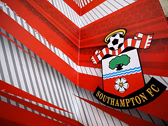 Southampton players agree to s...