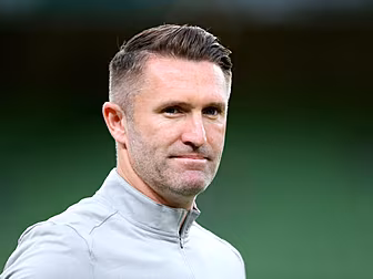 Robbie Keane praises young Iri...