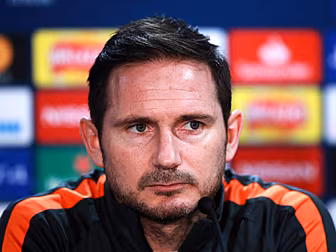 Lampard keen to extend Willian...