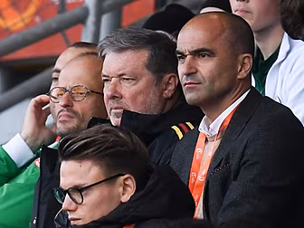 Roberto Martinez to remain in...
