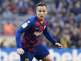 Barcelona confirm €82m transfe...