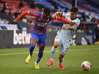 WATCH: Chelsea survive Palace...
