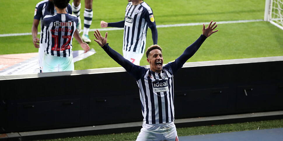 Robinson signs five-year-deal...