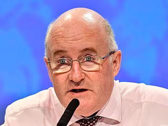 Horan asks GAA members not to...