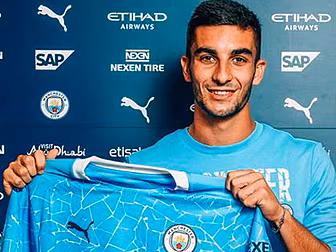 Manchester City complete €30m...