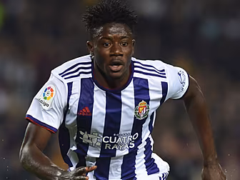 Southampton bolster defence wi...
