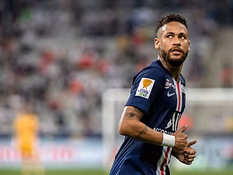 Neymar among three positive CO...