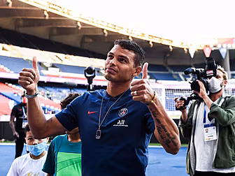 Chelsea confirm signing of Thi...