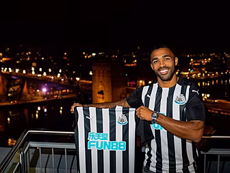 Callum Wilson wants to fire Ne...