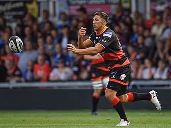 Gavin Henson comes out of reti...