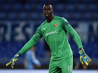 Chelsea sign goalkeeper Edouar...