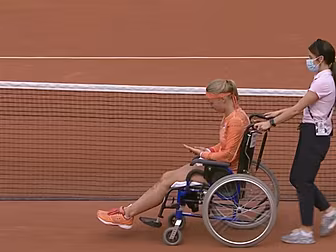 WATCH: Bertens leaves court in...