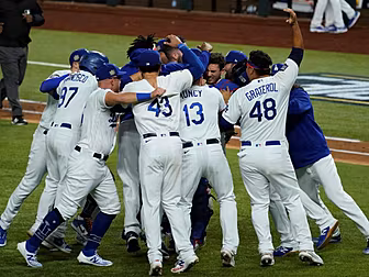 LA Dodgers end 32-year wait fo...